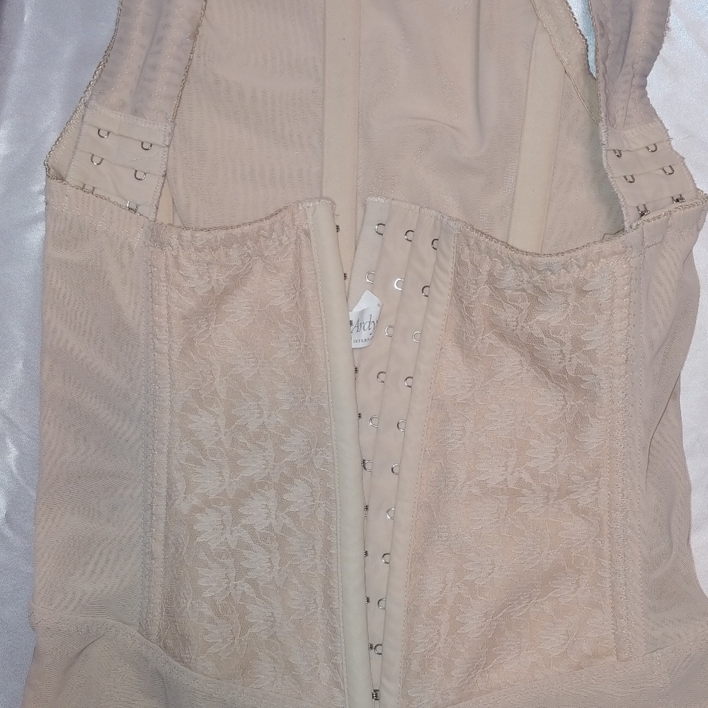 Ardyss Amazing Corset